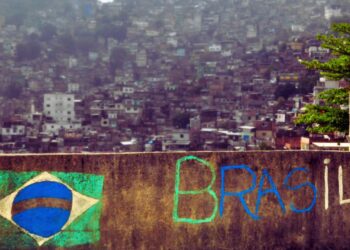 Moradores de favelas apontam segurança, moradia e saúde como prioridades para 2026