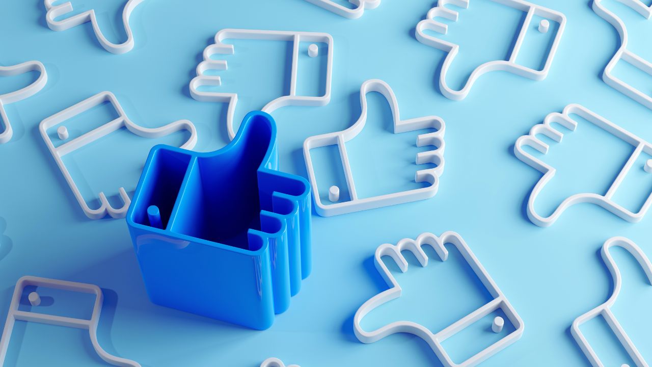 Curtidas funcionam como recompensa e podem reforçar comportamento nas redes, apontam estudos em psicologia