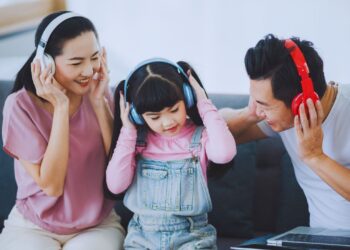 A importância da escuta aos pais no tratamento fonoaudiológico infantil