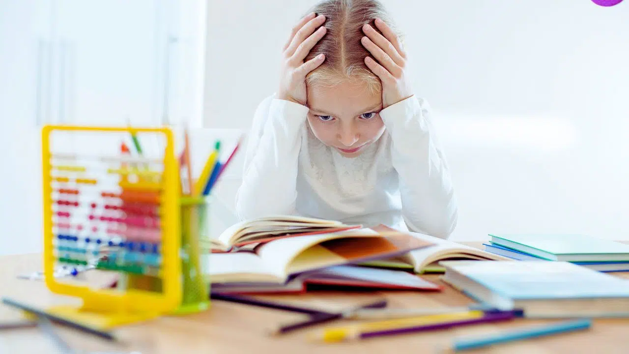 Sobrecarga emocional: o impacto das pressões externas no desenvolvimento infantil